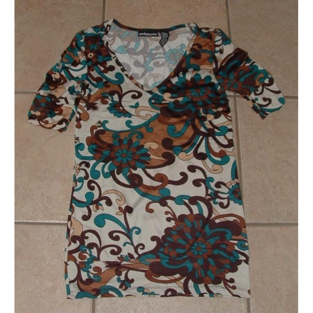 Brown Print Jr Sz Small Casual Wear Stretchy Jersey Knit Tunic Shirt SIXTEEN